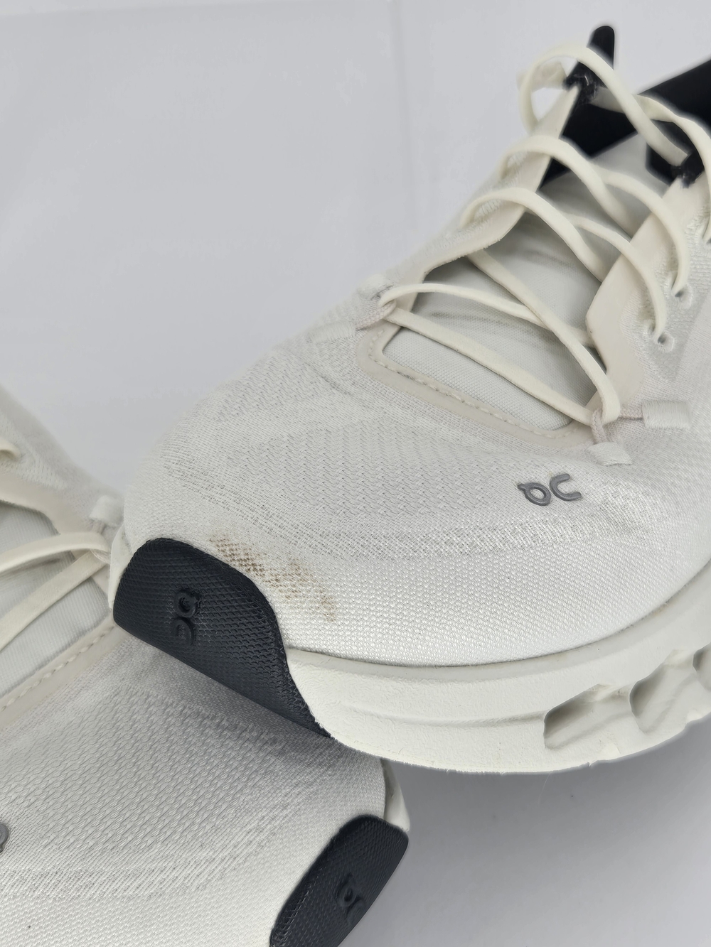 On Running Cloudtilt Women’s Running Shoes - White/Black Size 7 - Picture 7 of 15